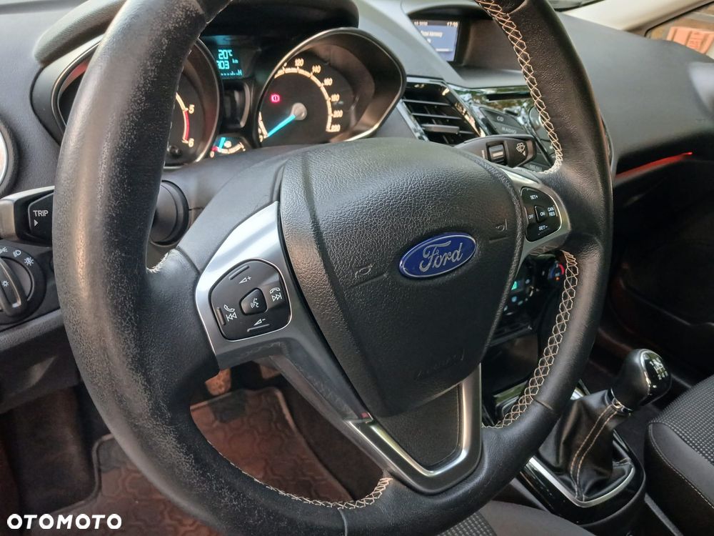 Ford Fiesta - 8