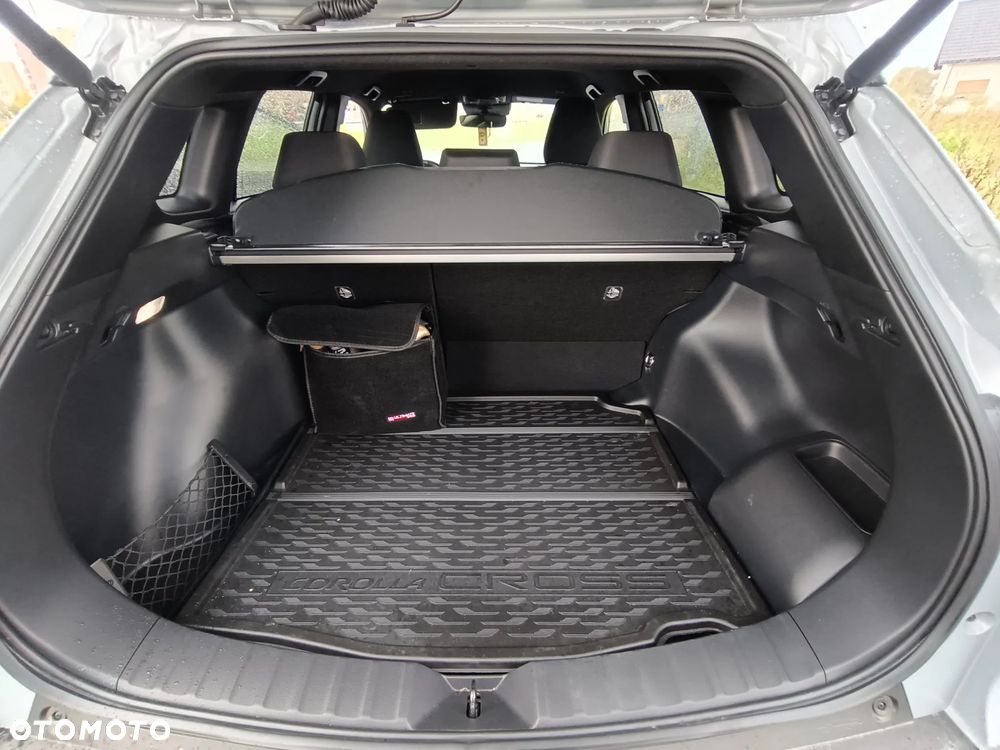 Toyota Corolla Cross 2.0 Hybrid Style - 16