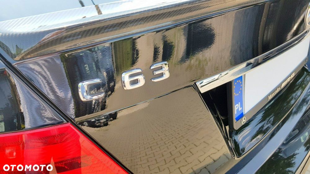 Mercedes-Benz Klasa C 63 AMG Coupe AMG SPEEDSHIFT MCT Edition 1 - 14