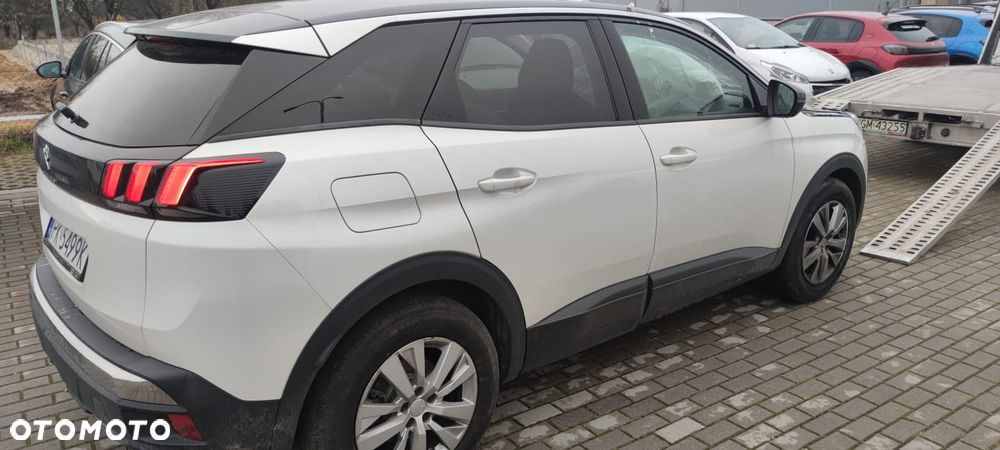 Peugeot 3008 1.2 PureTech Active S&S - 9