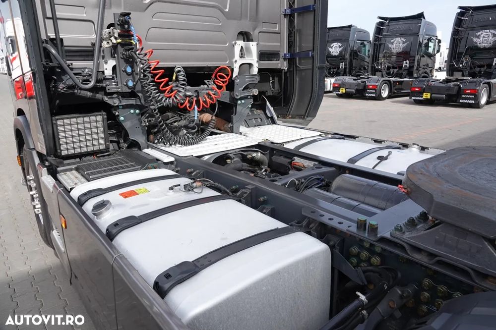Scania S 500 / RETARDER / AER CONDIȚIONAT PARCARE / JANTE DIN ALIAJ / PIELE / ANVELOPE 100% / REZERVORE 1.400 L - 13