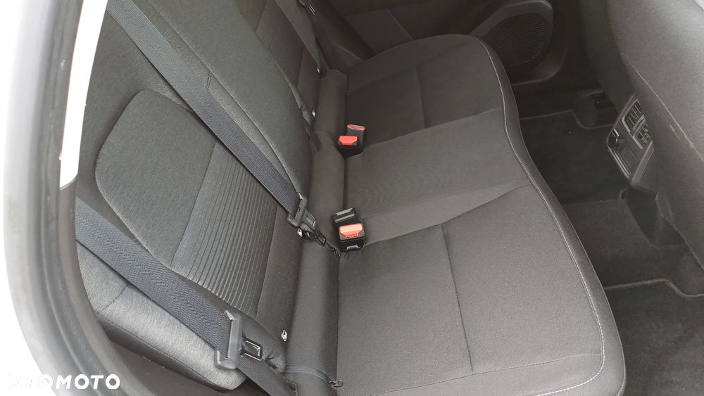 Renault Captur 1.3 TCe Zen EDC - 33