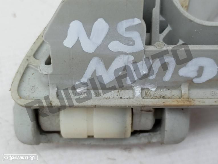 Pega / Puxador Tejadilho Trás Esquerdo 1k085_7607j Vw Tiguan (5 - 3