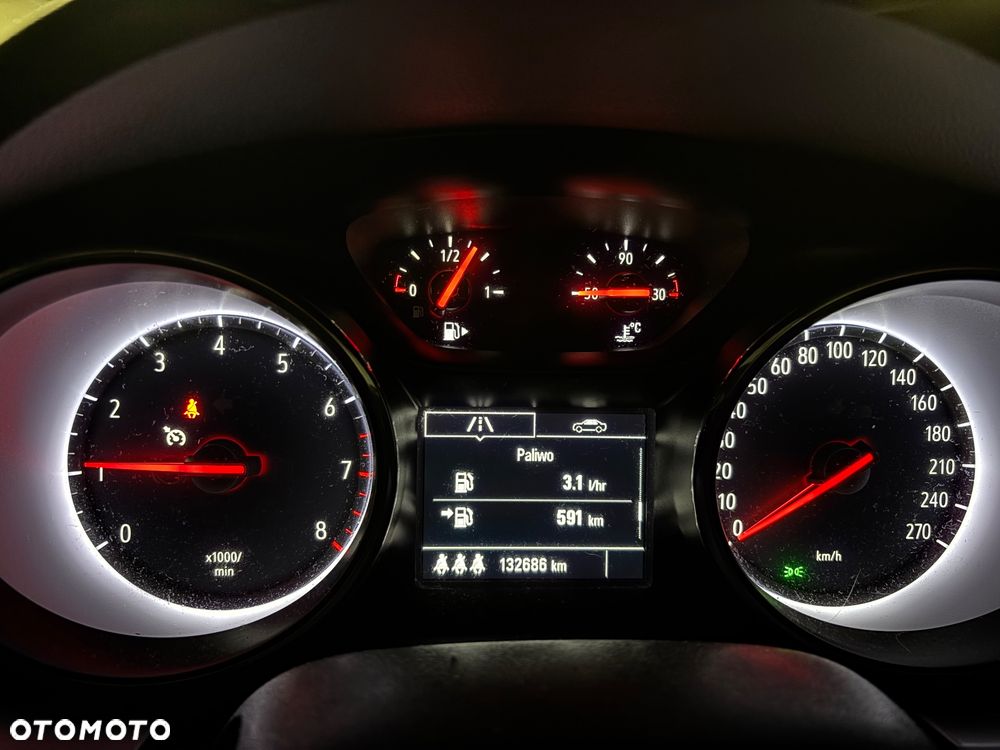 Opel Astra 1.4 T Enjoy - 11