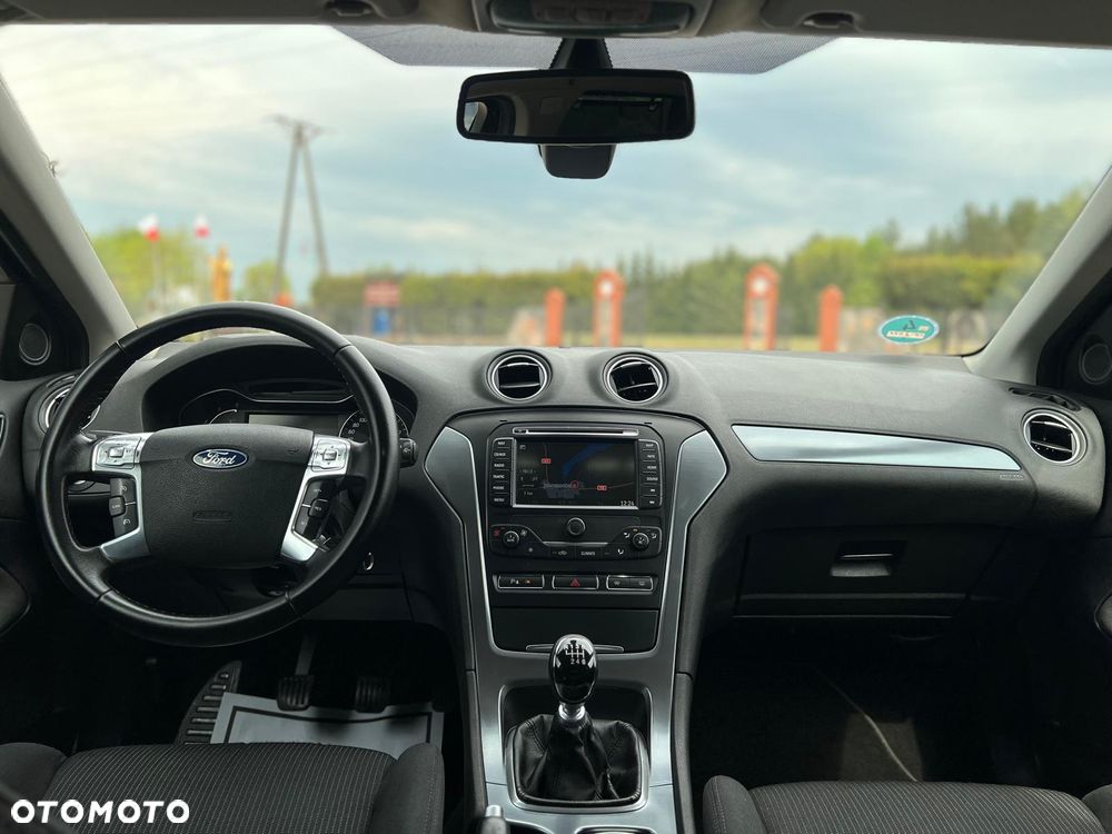 Ford Mondeo 2.0 TDCi Titanium S - 11
