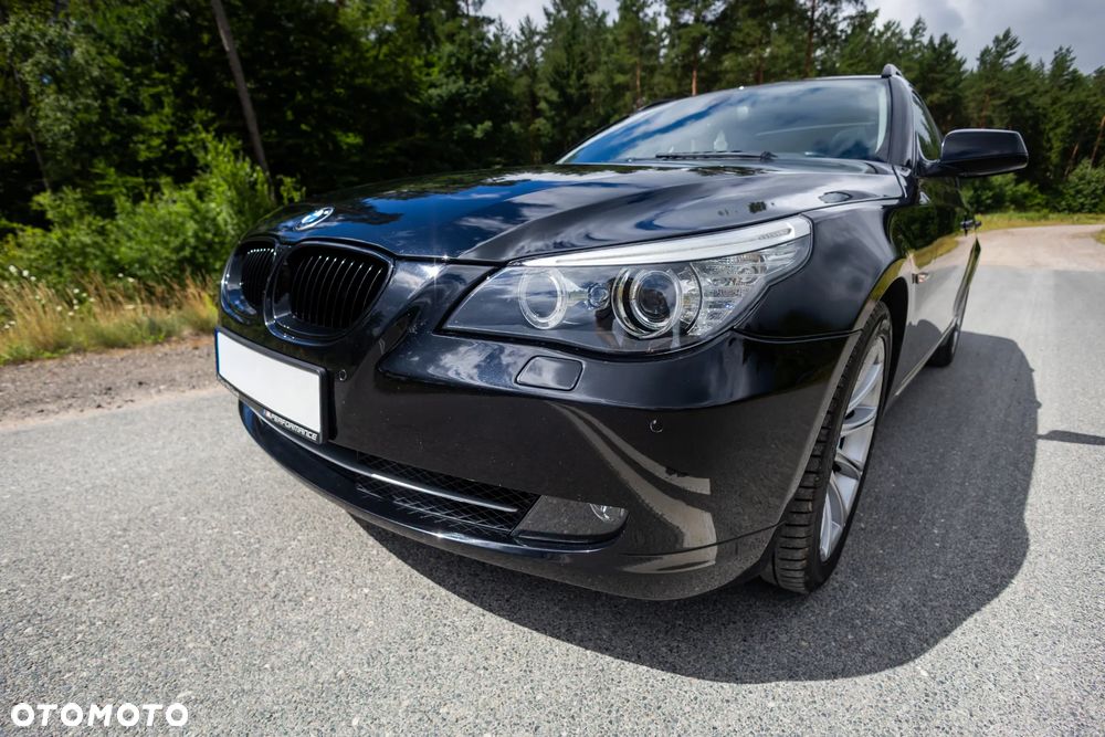BMW Seria 5 520d Edition Exclusive - 4