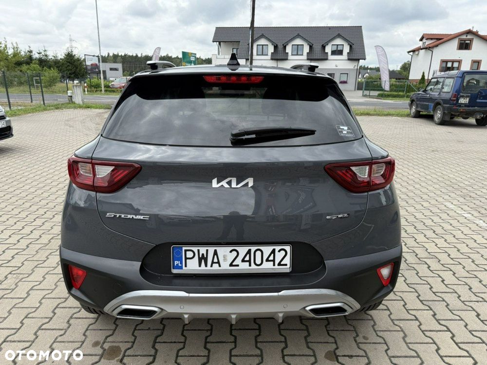 Kia Stonic - 8
