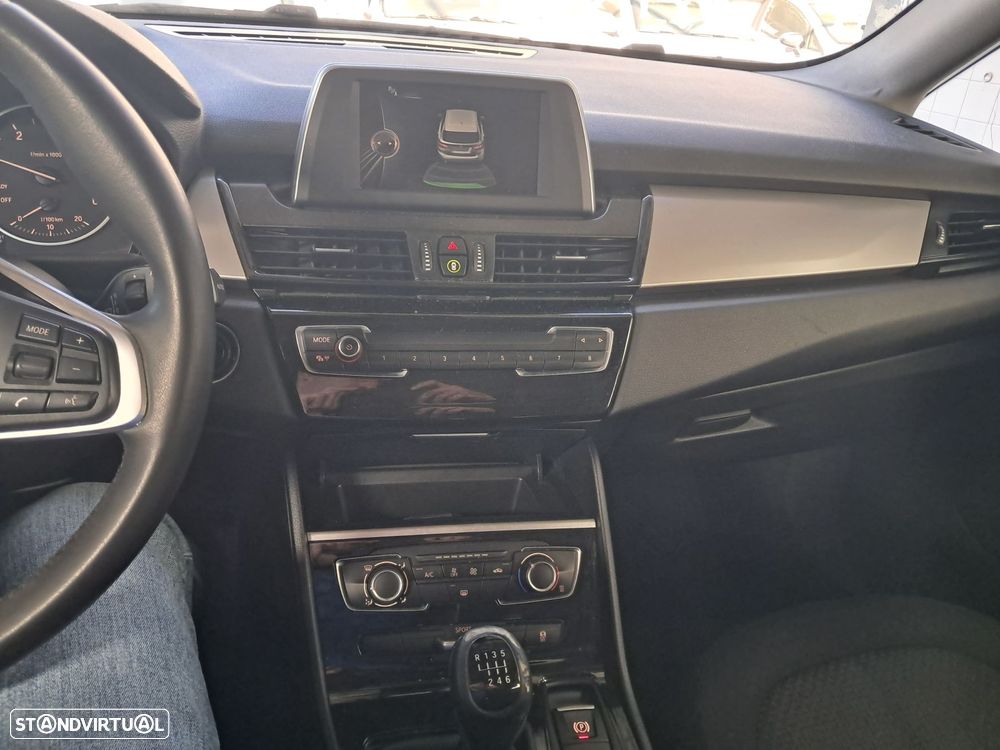 BMW 216 Active Tourer d - 6