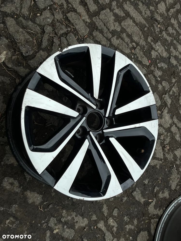 Felga VW Sharan 7N 7N0601025AC 7J x 17 ET 39 1szt. - 2