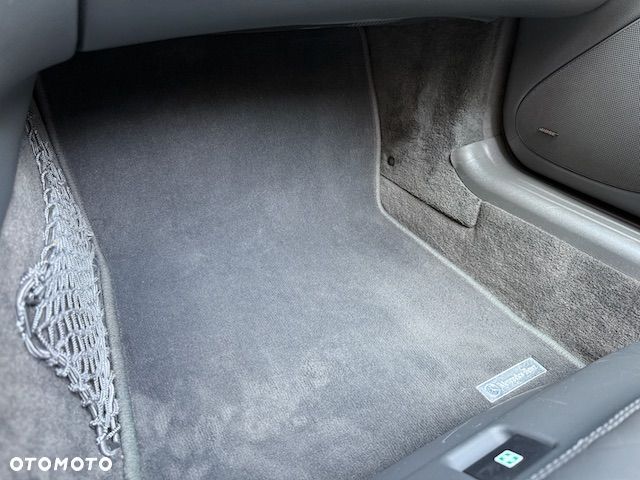 Mercedes-Benz SL 500 - 12