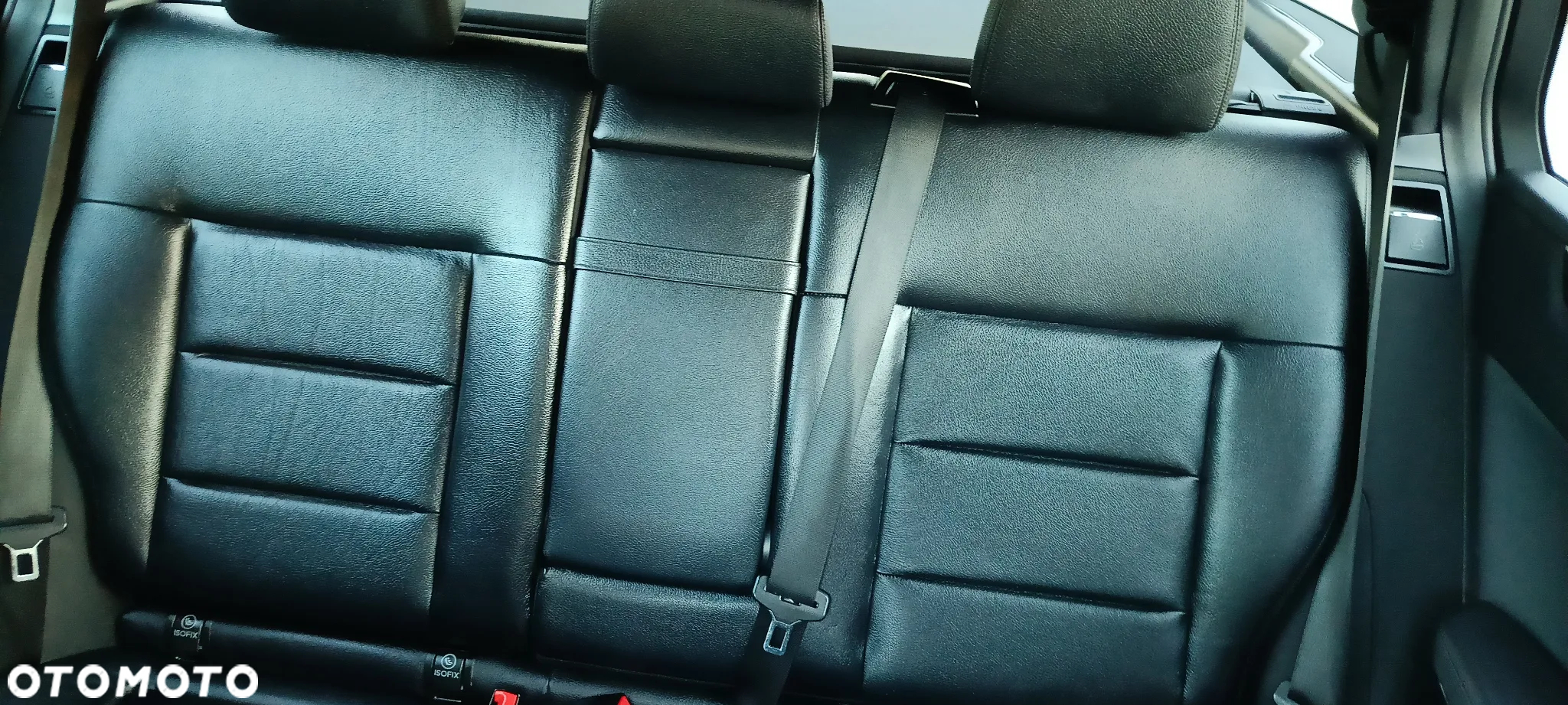 Mercedes-Benz Klasa E 350 T CDI DPF BlueEFFICIENCY 7G-TRONIC Avantgarde - 28