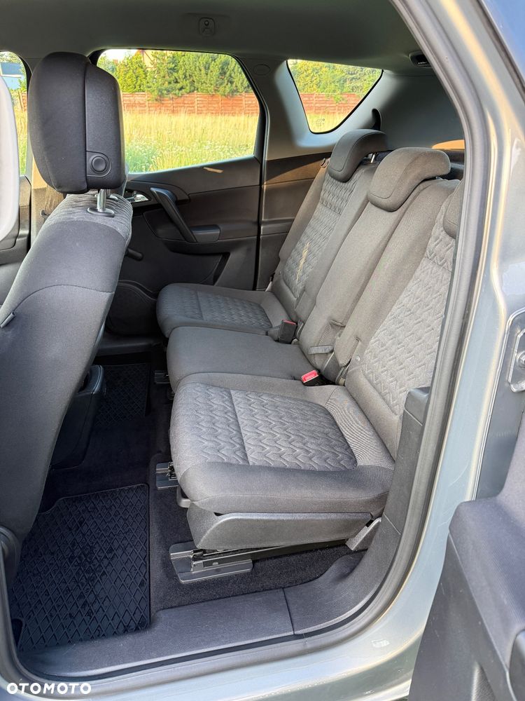 Opel Meriva - 11