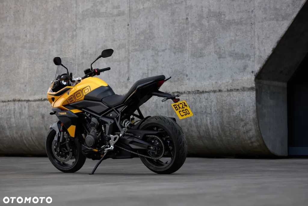 Triumph Tiger - 7
