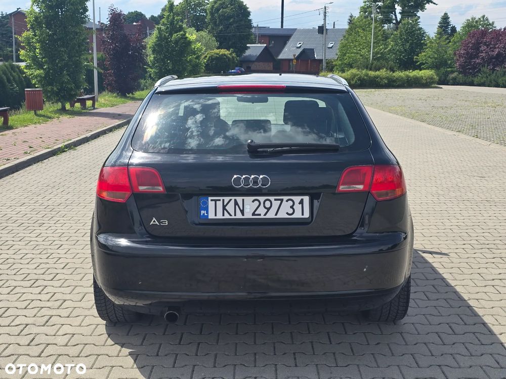 Audi A3 Sportback 1.6 FSI Ambition - 6