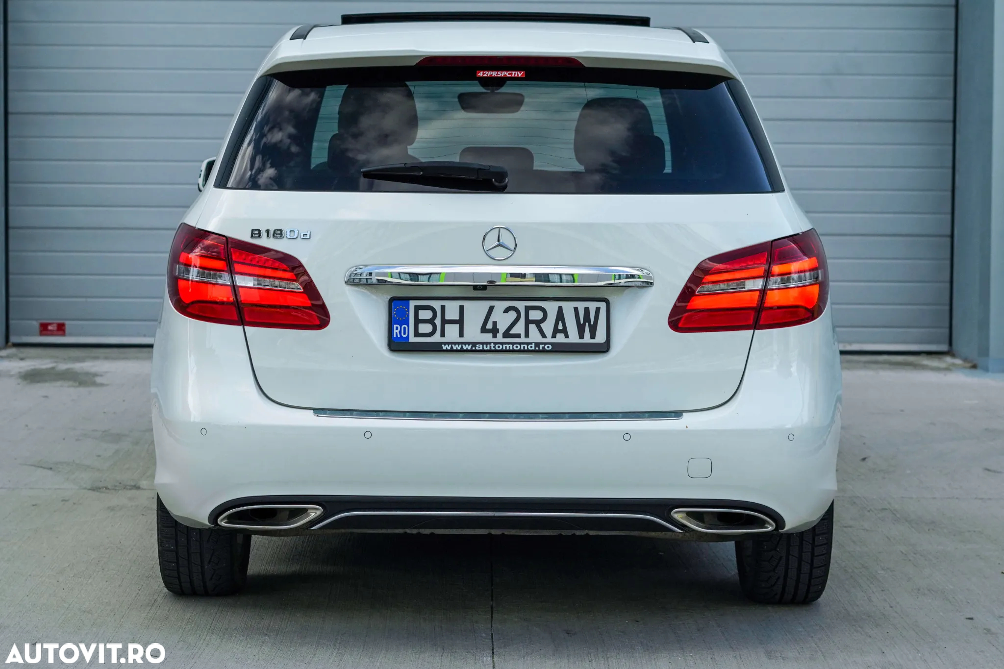 Mercedes-Benz B - 6