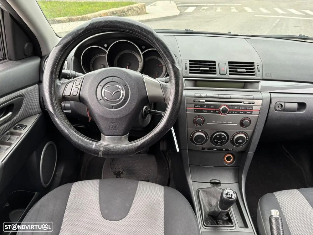 Mazda 3 Hatchback - 13