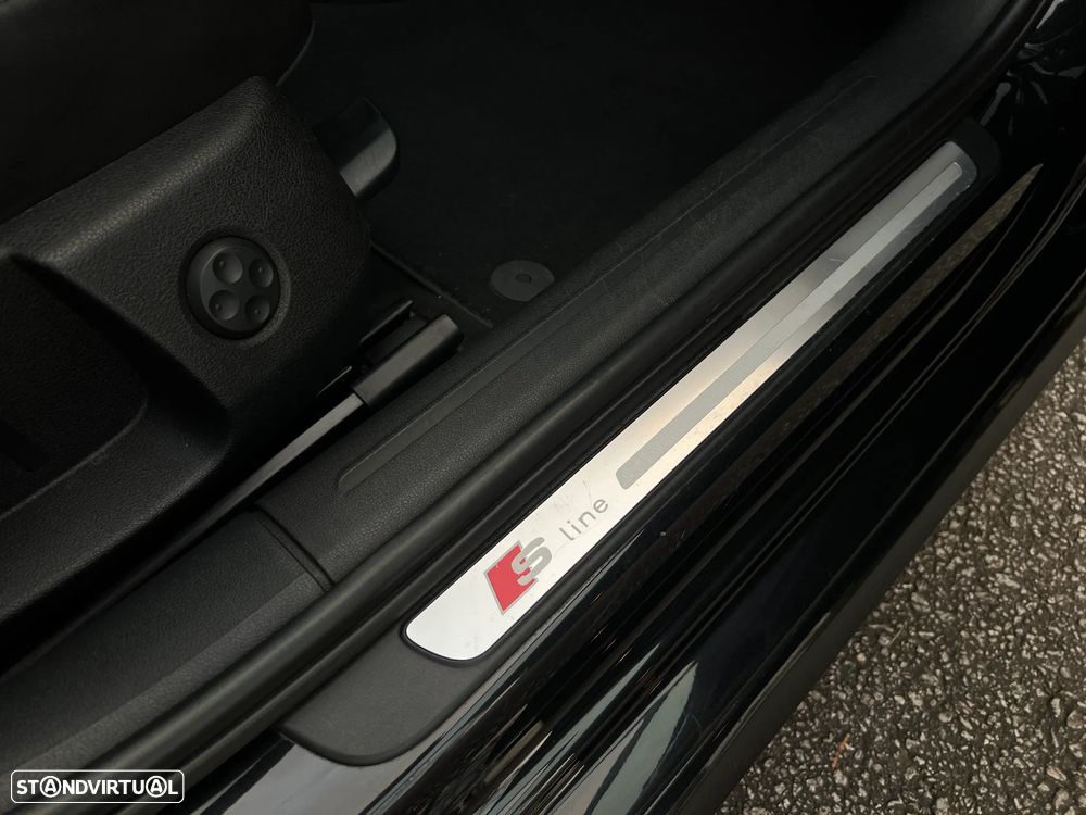 Audi A4 Avant 2.0 TDI S-line - 57