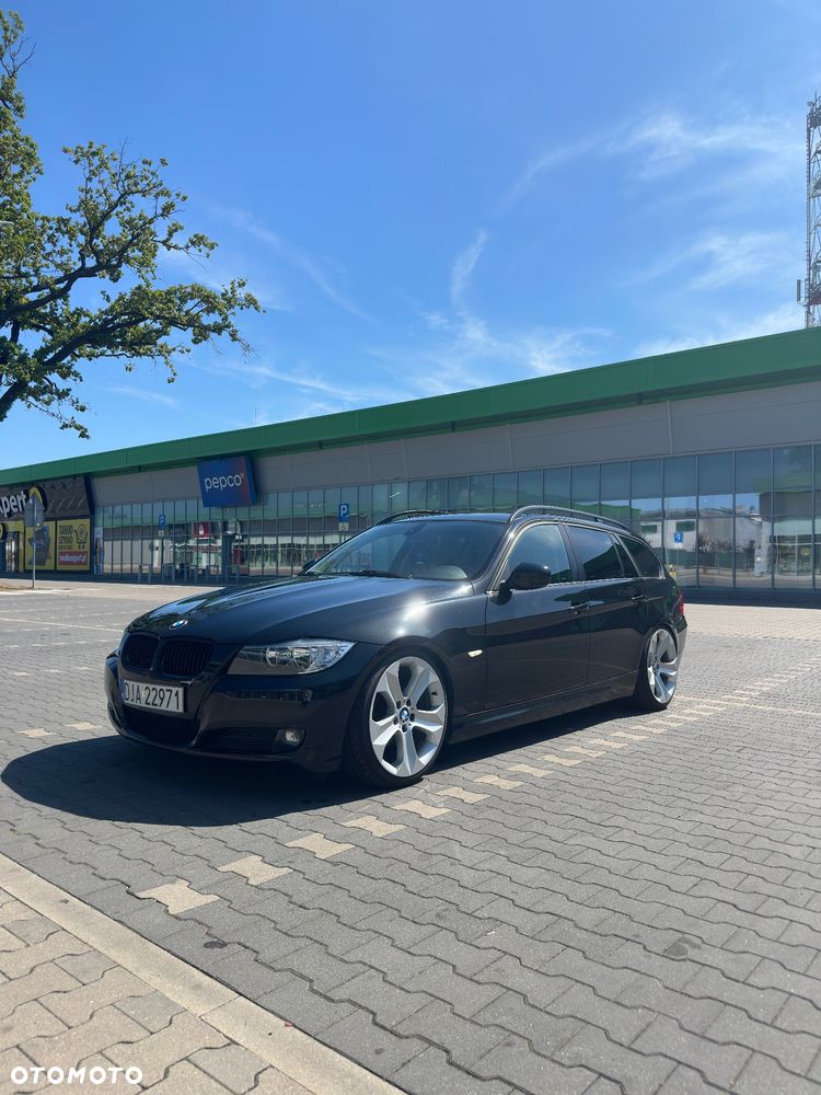 BMW Seria 3 - 1