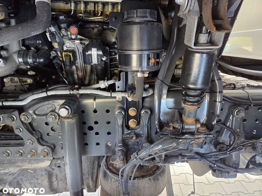 Mercedes-Benz Antos atego actros 1830 - 39