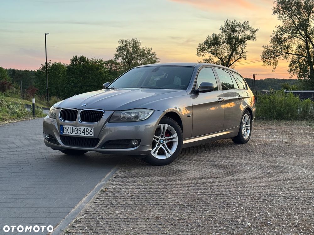 BMW Seria 3 316i - 1