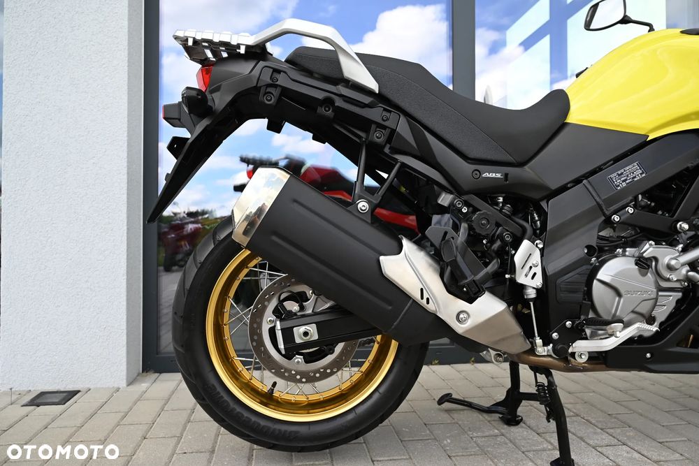 Suzuki DL - 16