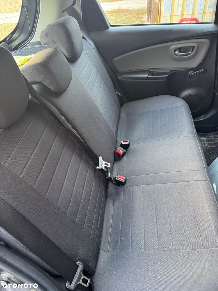 Toyota Yaris - 5