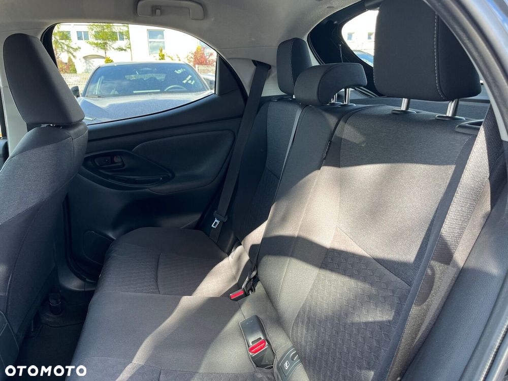 Toyota Yaris - 28