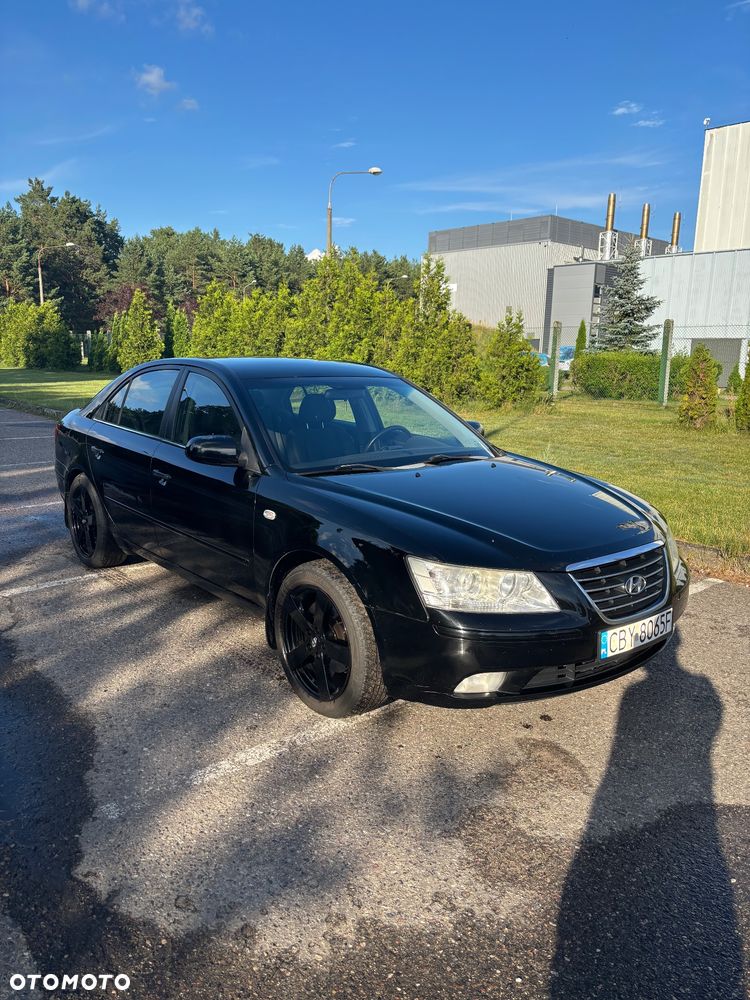 Hyundai Sonata 3.3 Prestige - 1