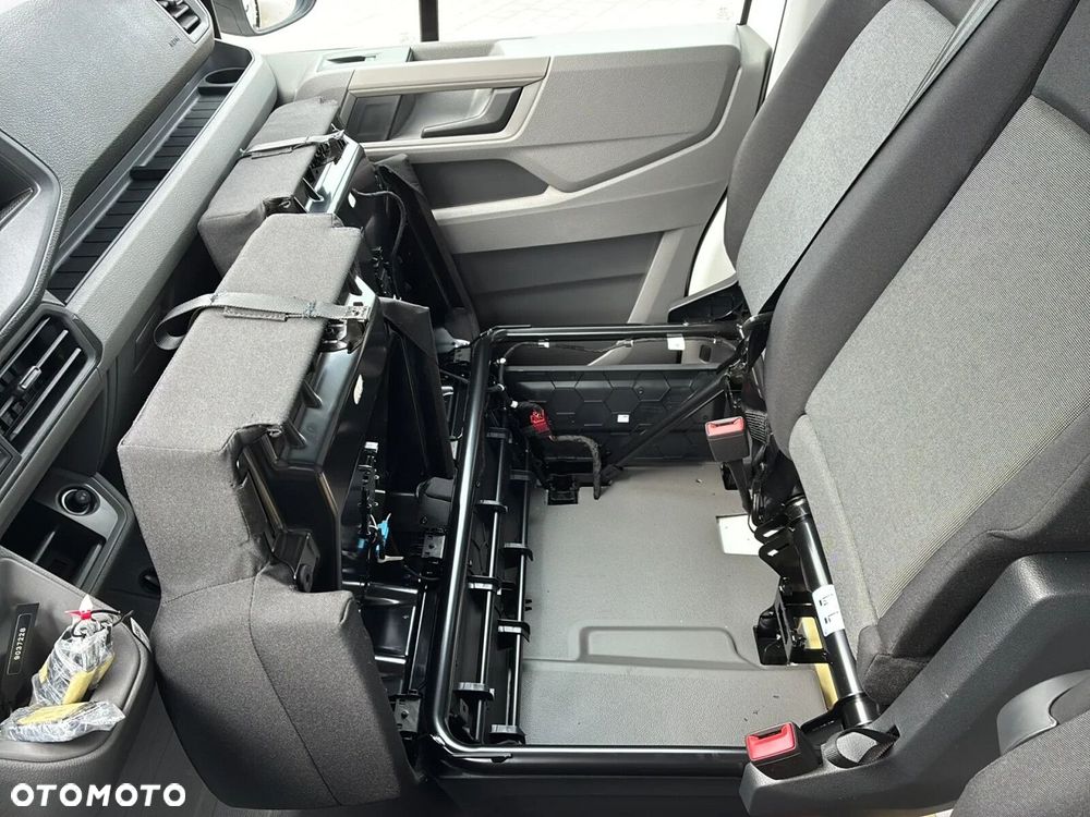 Volkswagen Crafter 35 Skrzyniowy, AUTOMAT/2.0 TDI 163 KM r. o. 4490mm - 28