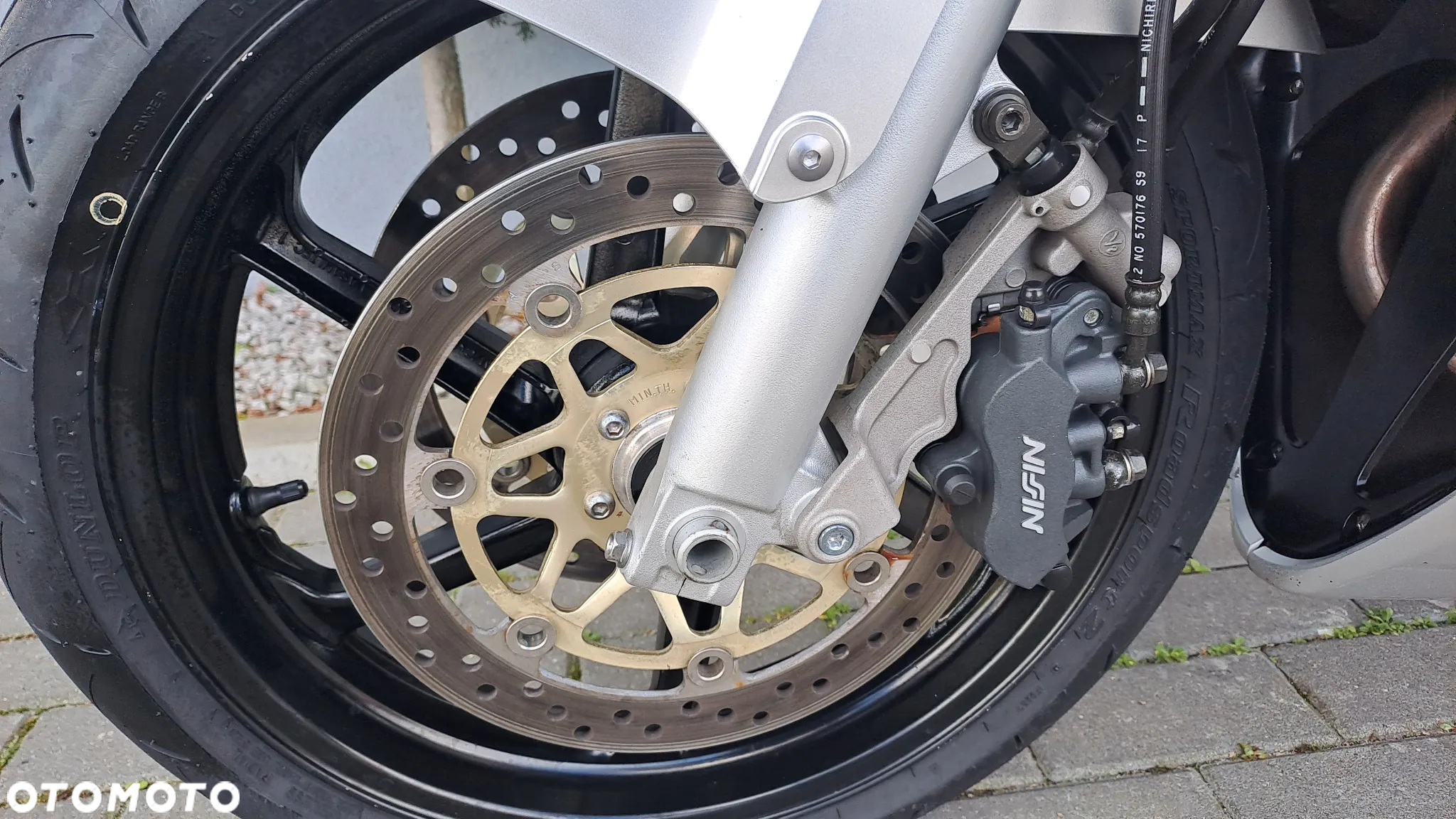 Honda VFR - 32