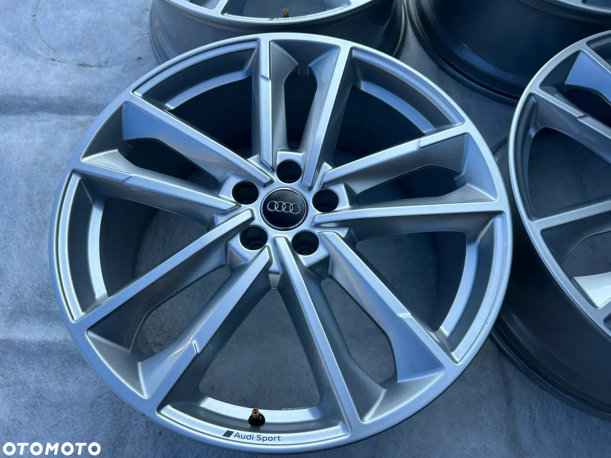 ORYGINALNE FELGI AUDI A6 C8 C7 4K0 21'' SREBRNE IDEALNE - 3