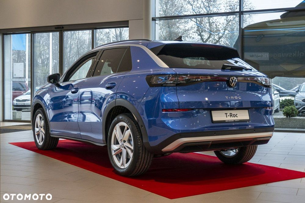Volkswagen T-Roc - 8