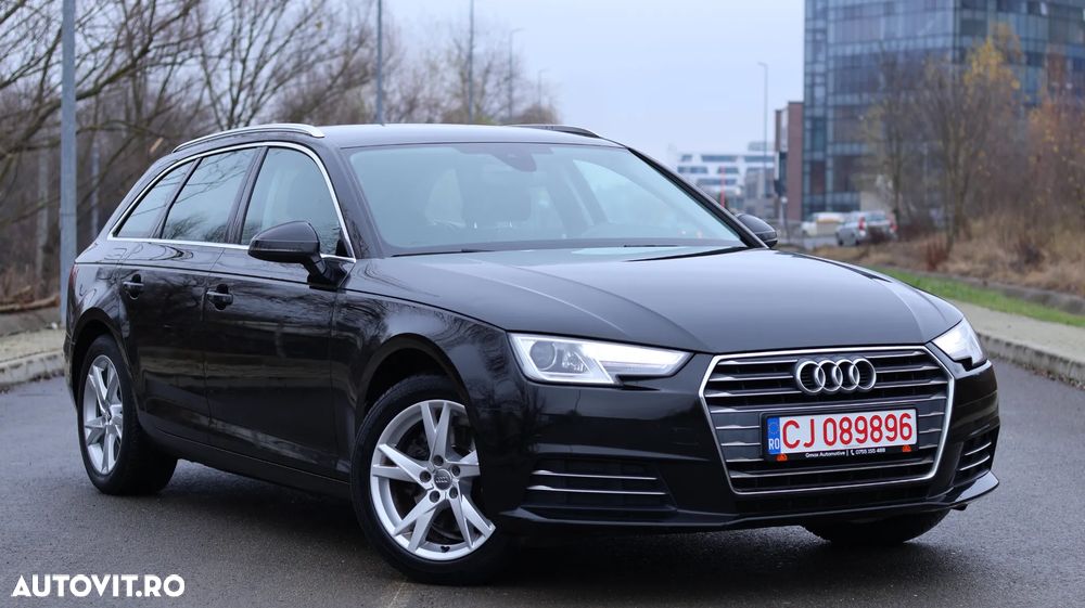 Audi A4 Avant 2.0 TDI S tronic Sport - 2