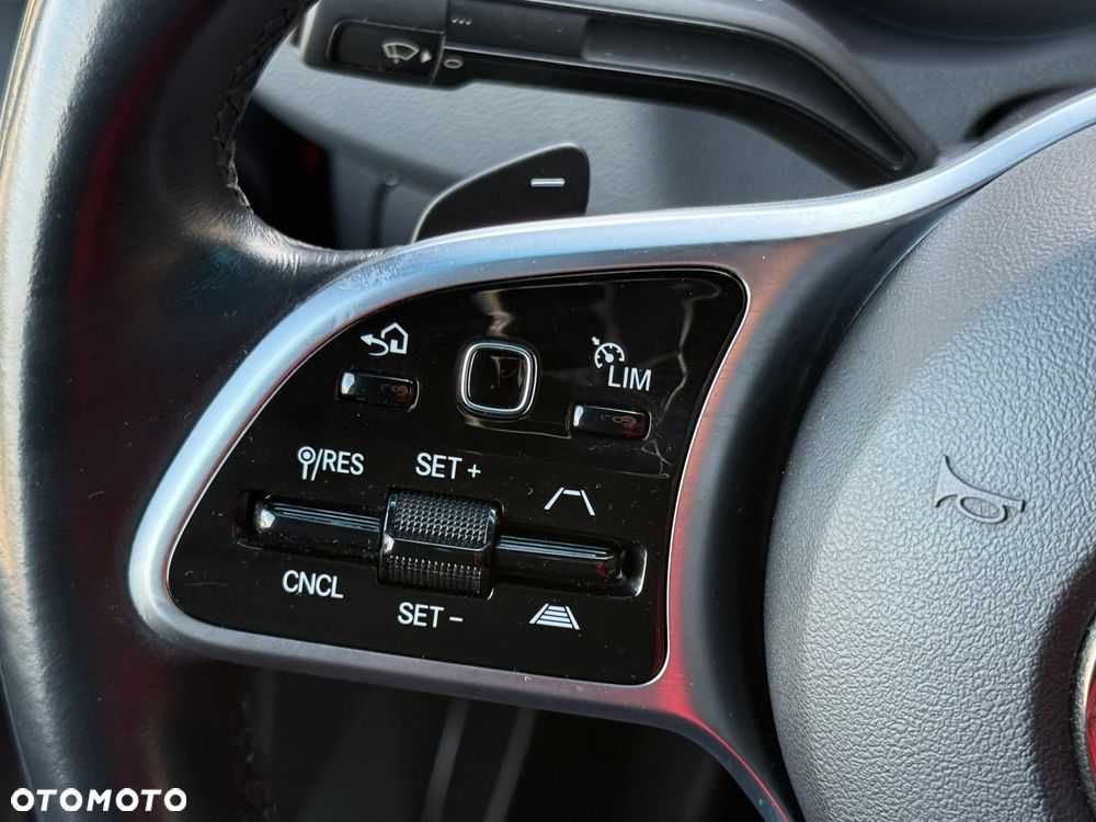 Mercedes-Benz SPRINTER - 30