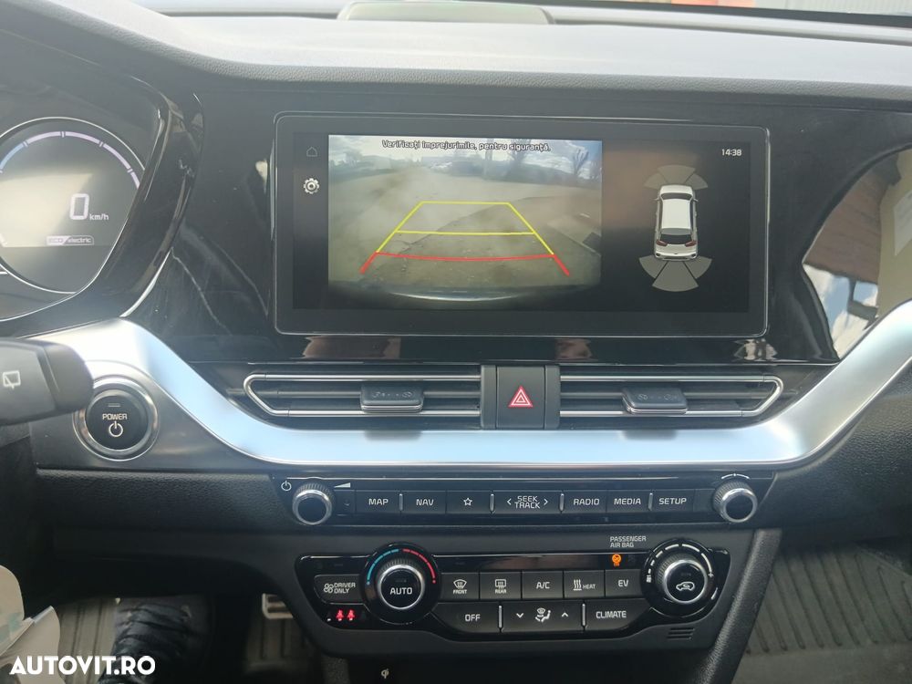 Kia Niro - 12