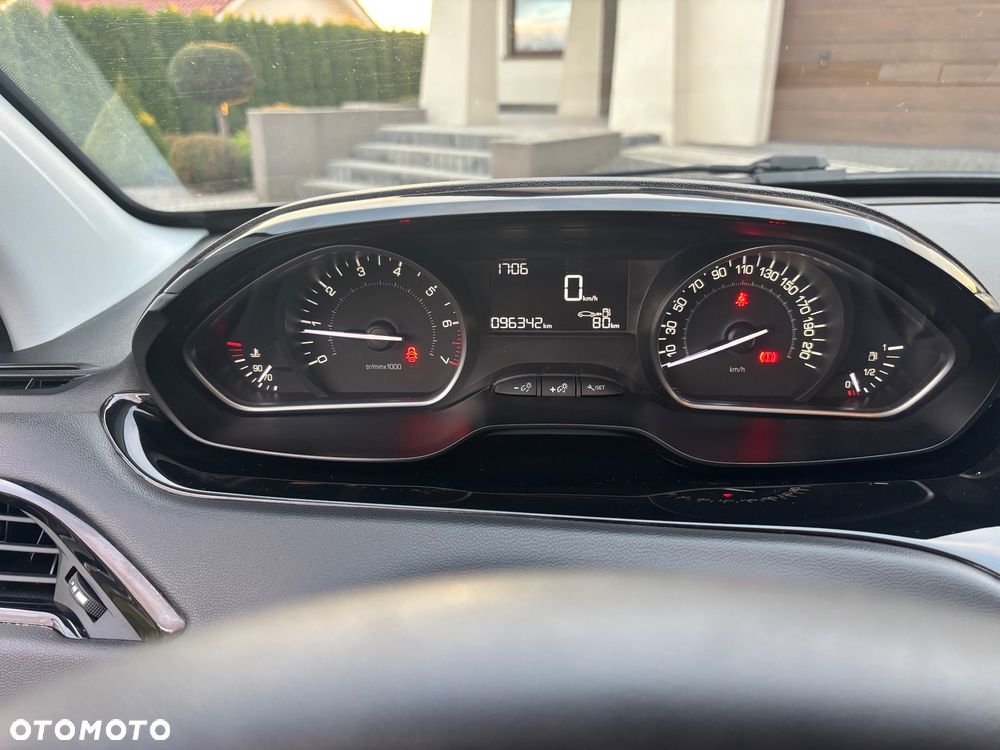 Peugeot 208 PureTech 68 Access - 18