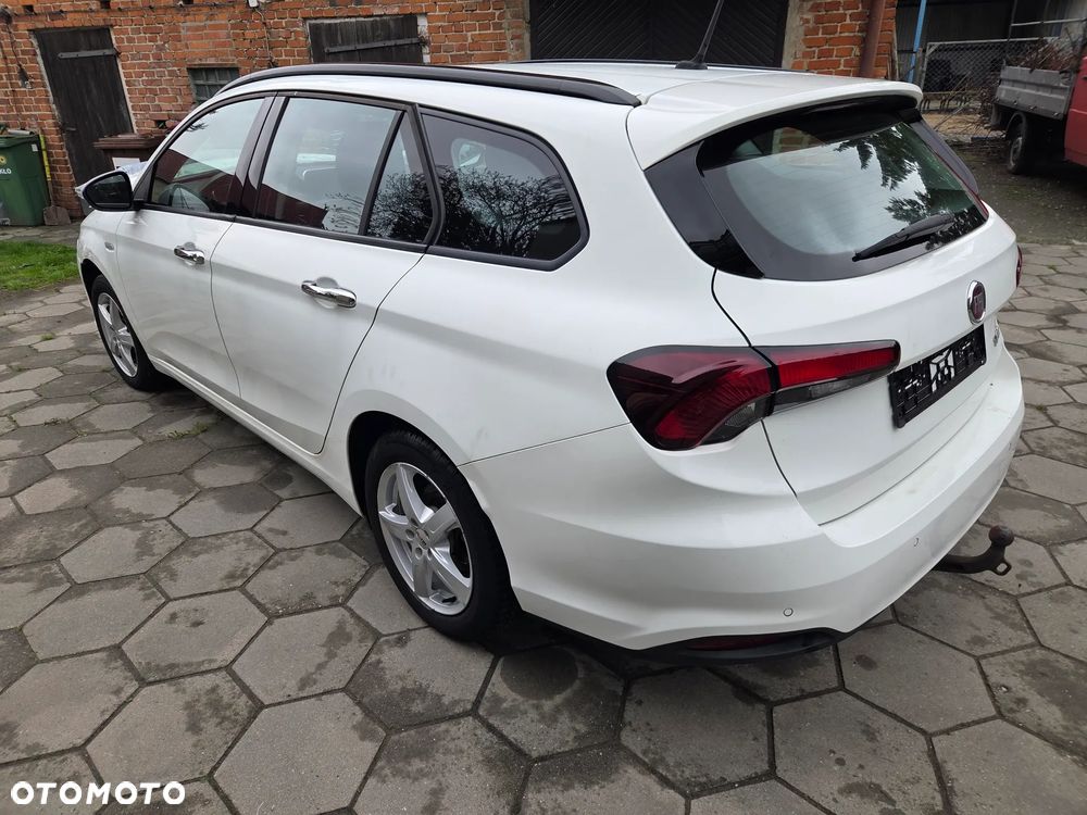 Fiat Tipo - 4