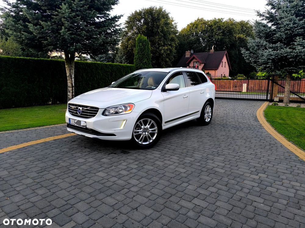 Volvo XC 60 - 1