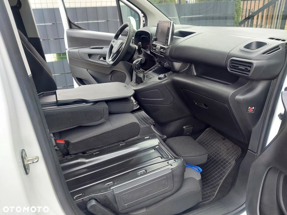 Opel COMBO MAXI LIFT - 18