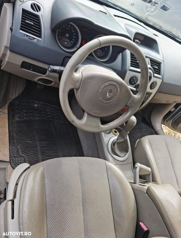 Renault Megane - 4