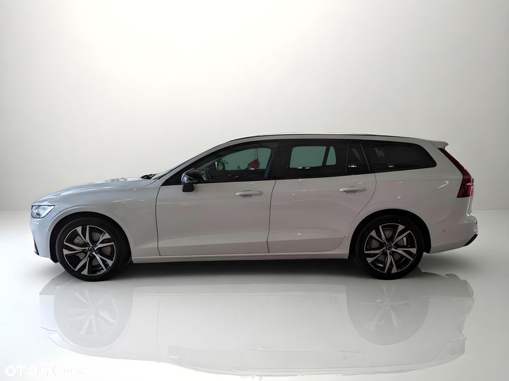 Volvo V60 B4 B Plus Dark - 7