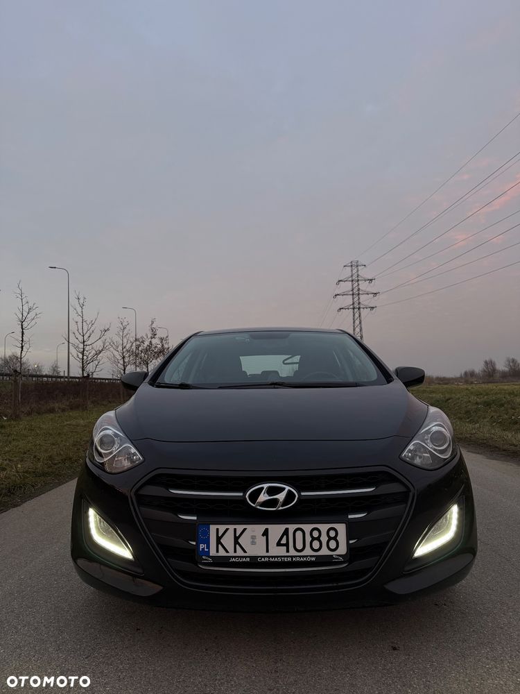 Hyundai i30 1.6 CRDi Comfort - 2