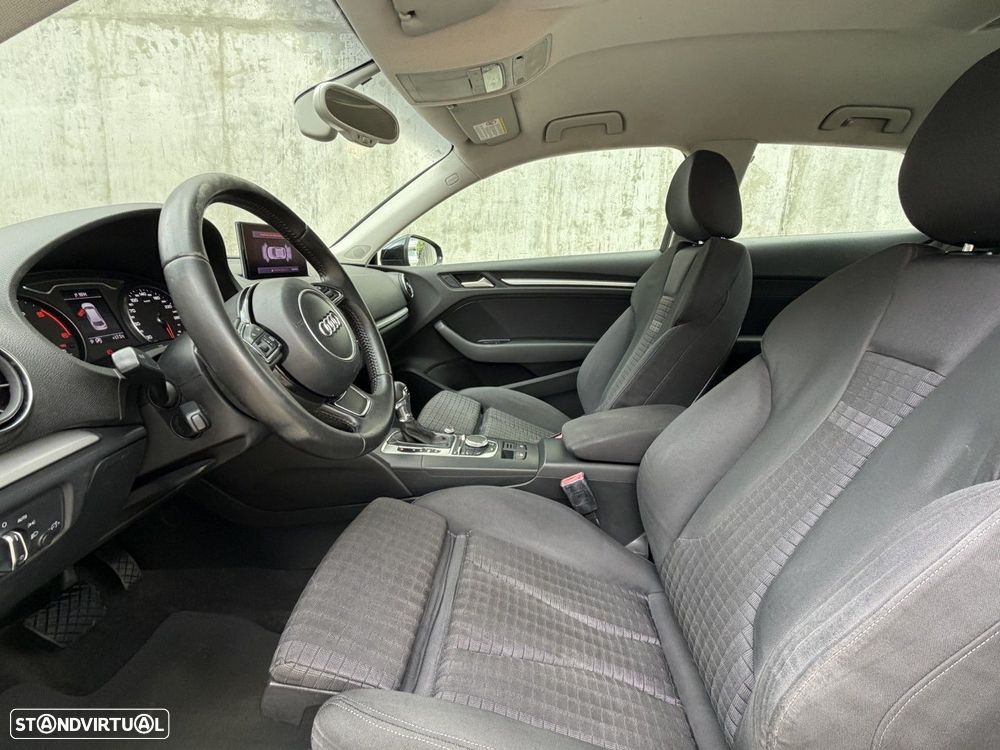 Audi A3 1.6 TDI S-line S tronic - 10