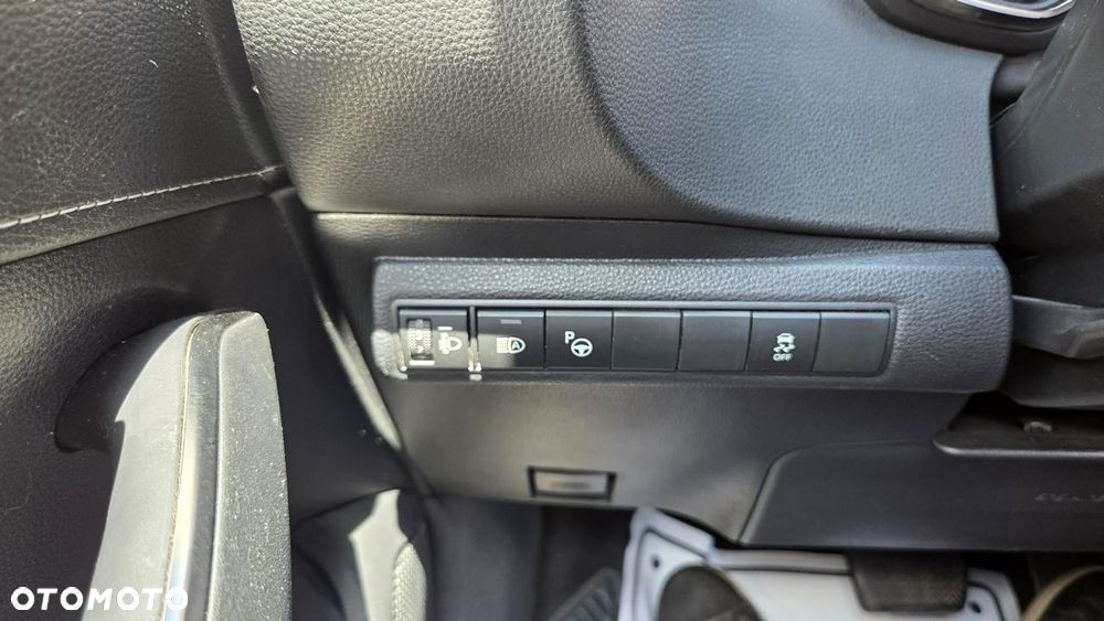 Toyota Corolla 1.8 Hybrid GPF Comfort - 27