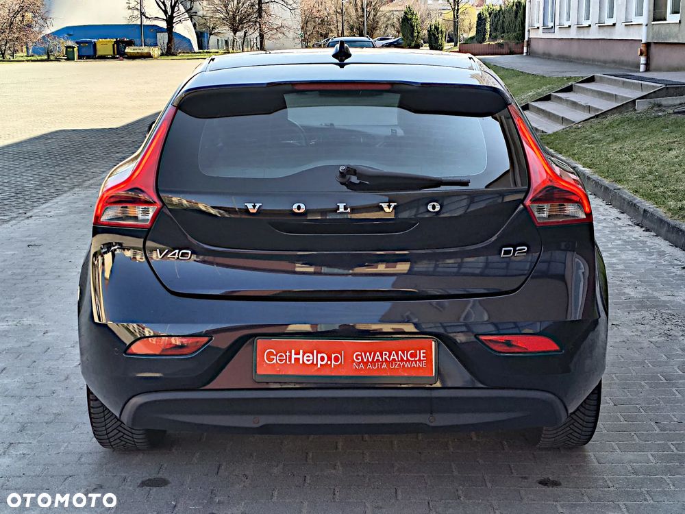 Volvo V40 D2 Kinetic - 9