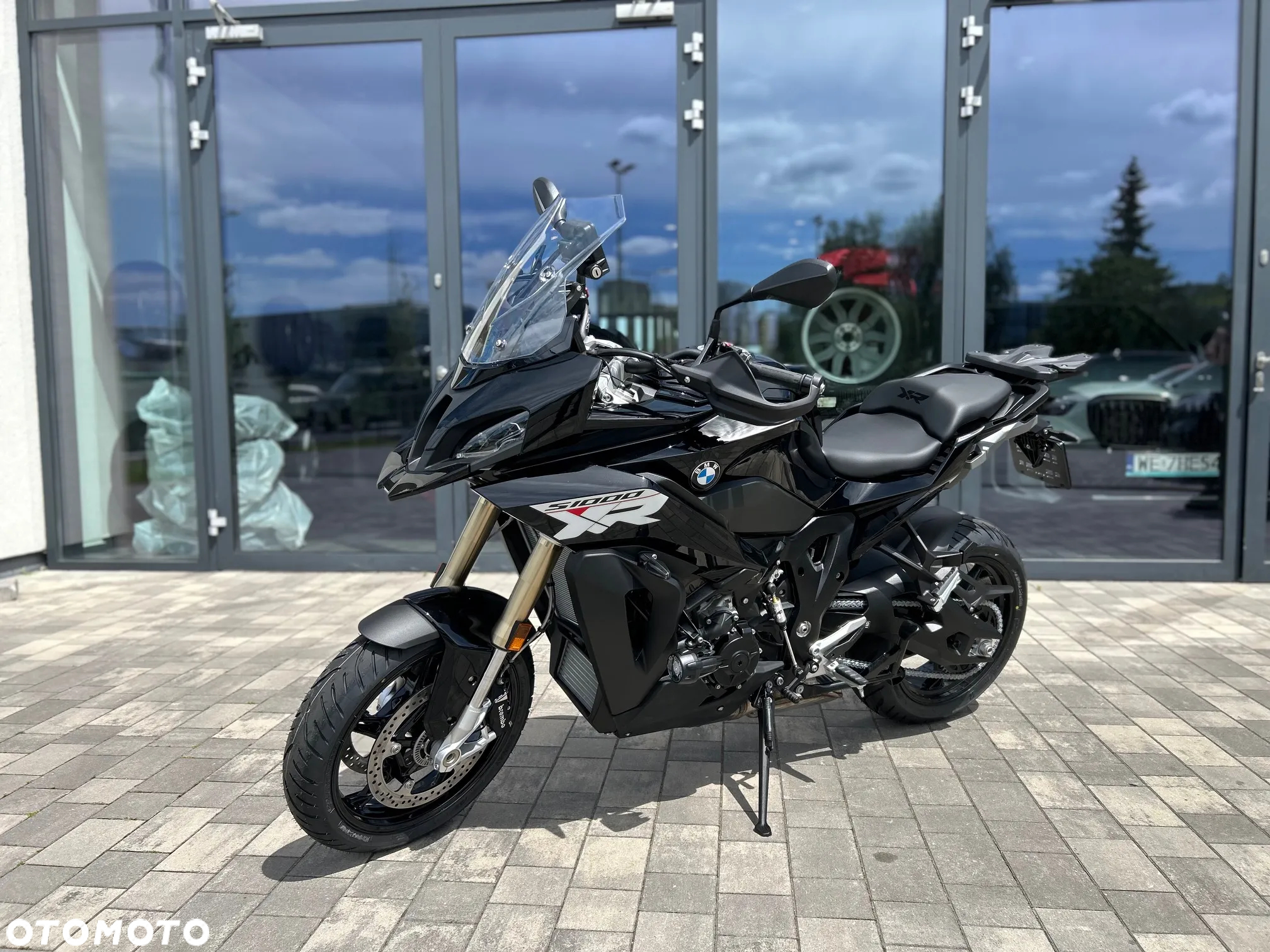 BMW XR - 7
