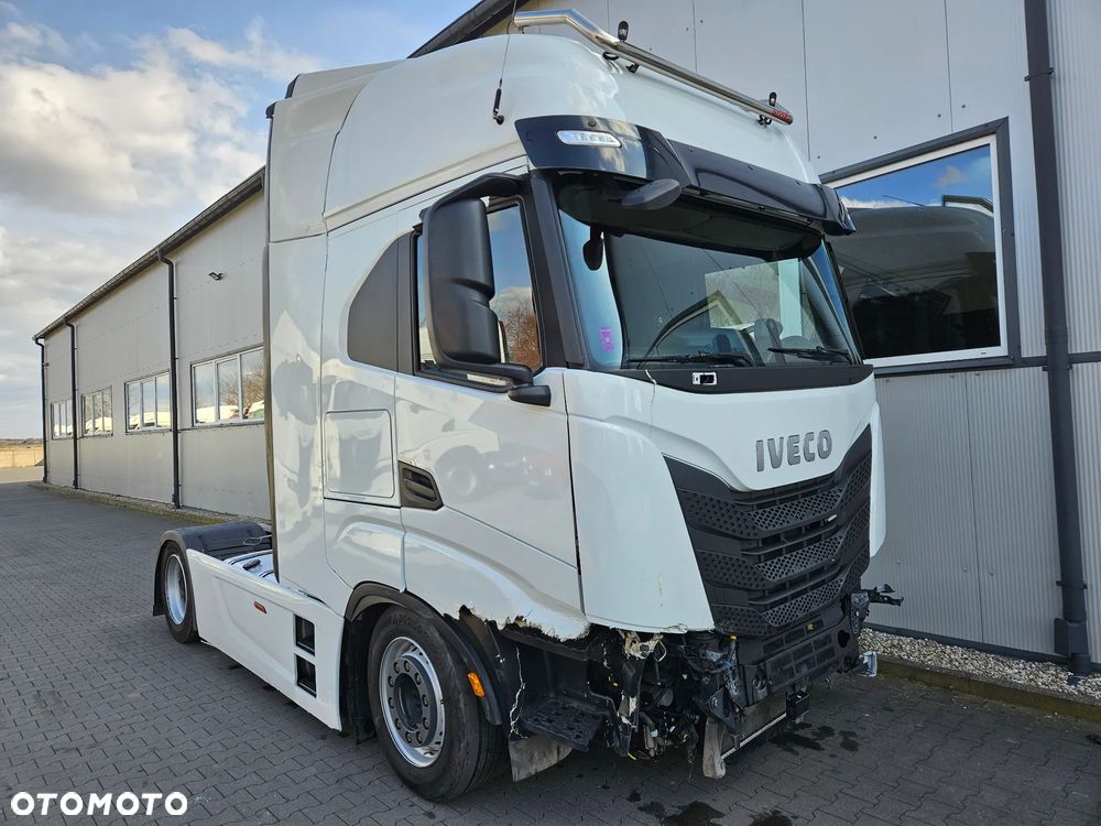 Iveco S-WAY 530KM / Lowdeck / - 1