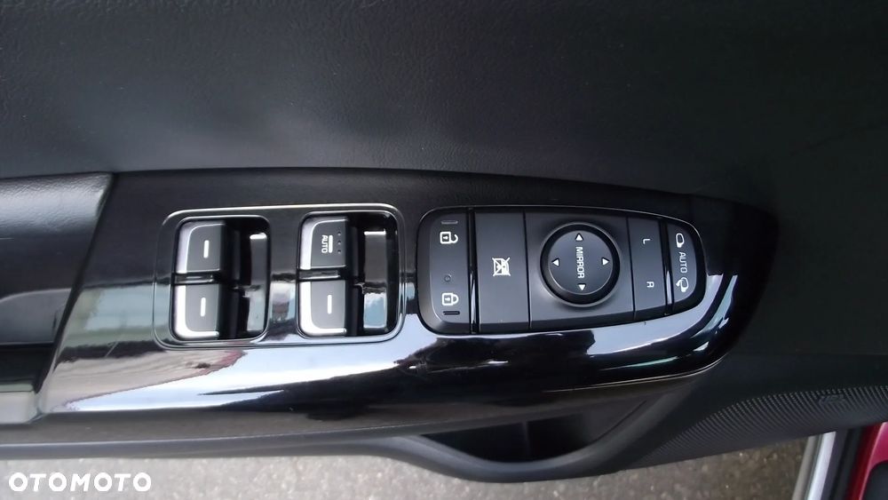 Kia Sportage 1.6 T-GDI GT Line 2WD - 24