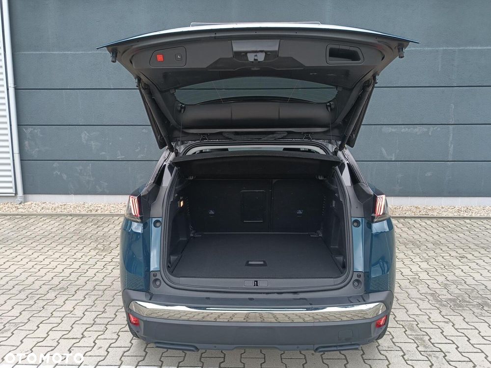 Peugeot 3008 1.2 PureTech Allure S&S EAT8 - 8