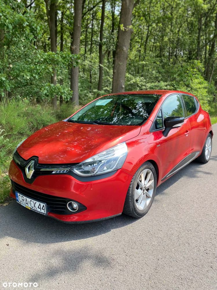Renault Clio - 1